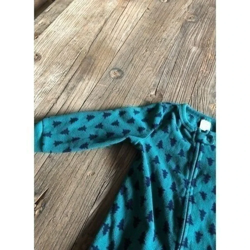 Gap Christmas Tree Fleece Sleeper‎ 2T